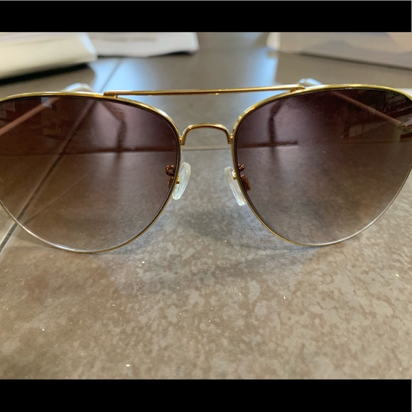 Aviators - Picture 2 of 3